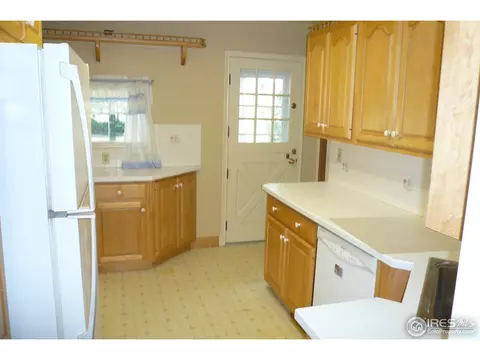 4910 Arrowhead Dr, Greeley, CO 80634 photo 9