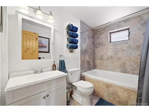 Bath - 9028 Cascade Ave, Beulah, CO 81023 photo 1 of 2