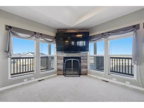 Living - 30959 E 151st Ave, Brighton, CO 80603 photo 2 of 4