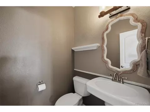 Bath - 30959 E 151st Ave, Brighton, CO 80603 photo 3 of 5