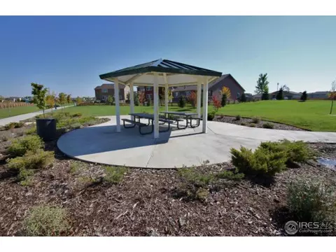 8401 Raspberry Dr, Longmont, CO 80504 photo 3