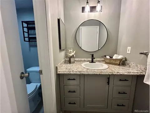 Bath - 4068 S Atchison Way #101, Aurora, CO 80014 photo 2 of 3