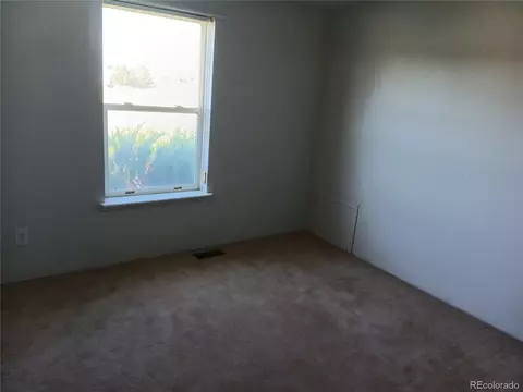 1594 S Nutmeg St, Bennett, CO 80102 photo 15