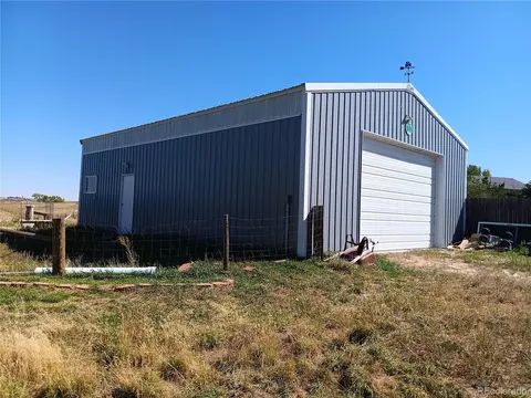 1594 S Nutmeg St, Bennett, CO 80102 photo 31