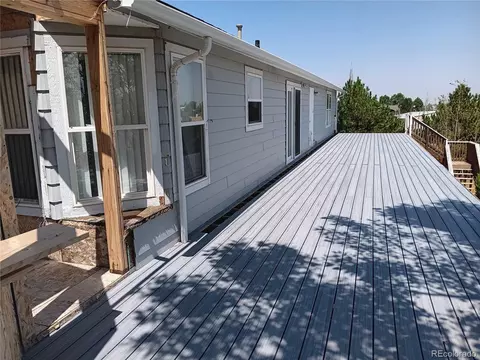 1594 S Nutmeg St, Bennett, CO 80102 photo 29