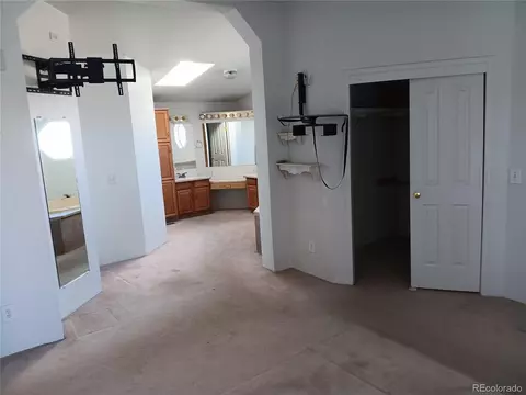 1594 S Nutmeg St, Bennett, CO 80102 photo 11