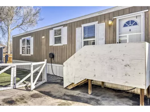 211 B St, Evans, CO 80620 photo 5