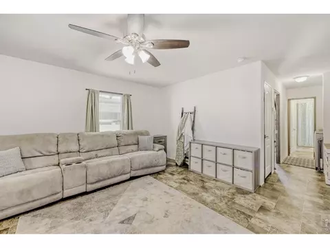 211 B St, Evans, CO 80620 photo 9