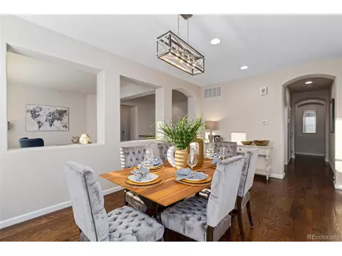 25211 E Ottawa Dr, Aurora, CO 80016 photo 5
