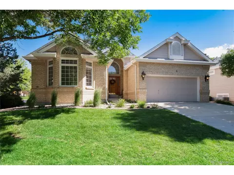 2 Hathaway Ln, Highlands Ranch, CO 80130