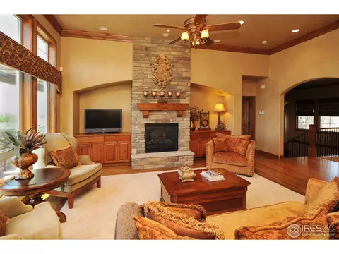 6813 Clovis Ct, Timnath, CO 80547 photo 4