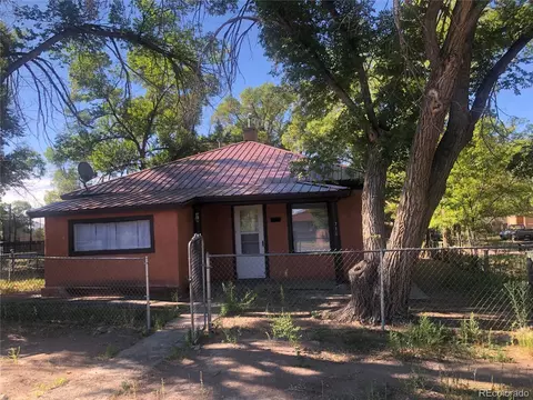 716 9th St, Alamosa, CO 81101