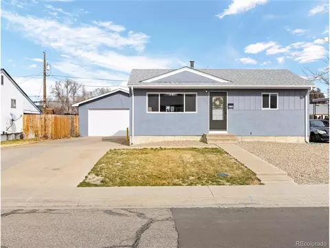 2130 Elmwood Ln, Pueblo, CO 81005