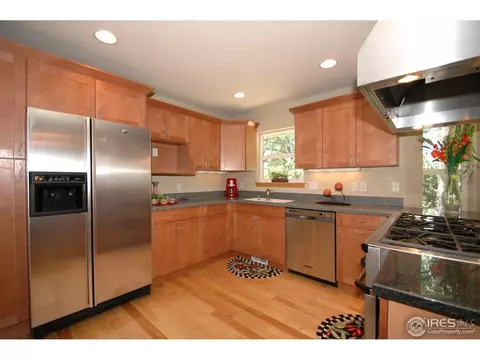 1125 Hancock Dr, Boulder, CO 80303 photo 2
