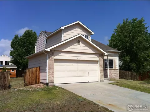 5265 Eagle St, Denver, CO 80239 photo 1