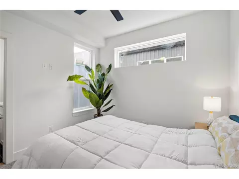4707 E Iliff Ave, Denver, CO 80222 photo 17