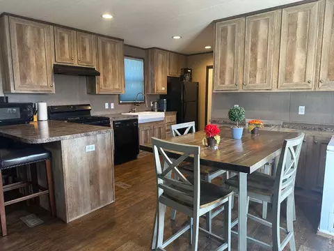 208 Street B, Evans, CO 80620 photo 7