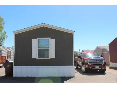 208 Street B, Evans, CO 80620 photo 2