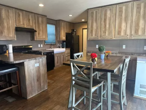 208 Street B, Evans, CO 80620 photo 4