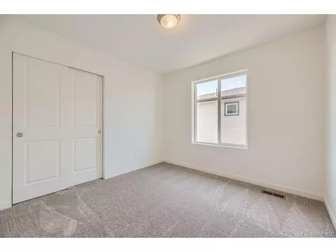 525 Bennett Ave, Bennett, CO 80102 photo 4
