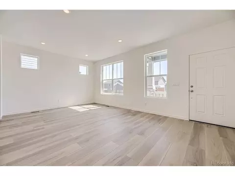 525 Bennett Ave, Bennett, CO 80102 photo 9