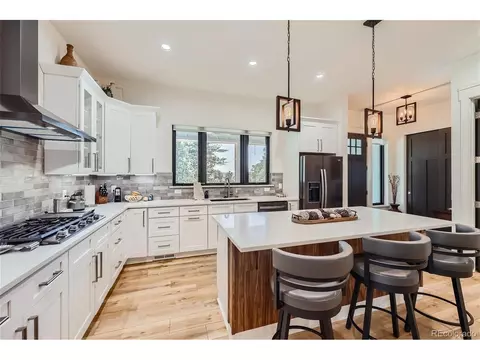 8956 Village Pines Cir, Franktown, CO 80116