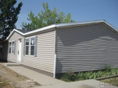 1016 Macdavidson Cir, Dacono, CO 80514 photo 4