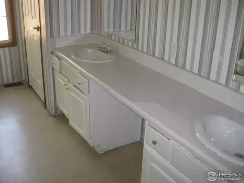 1016 Macdavidson Cir, Dacono, CO 80514 photo 15