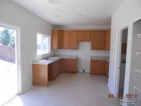11438 Deerfield Dr, Firestone, CO 80504 photo 2