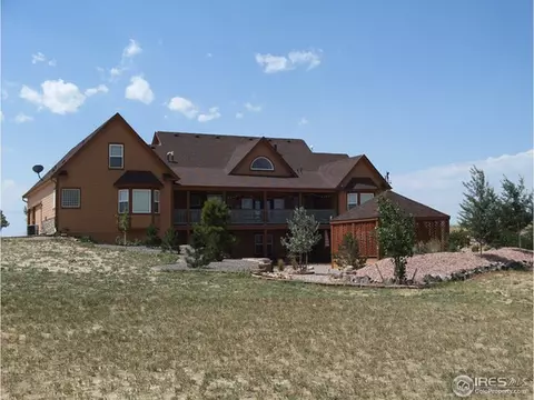 49815 Antelope Dr, Bennett, CO 80102 photo 2