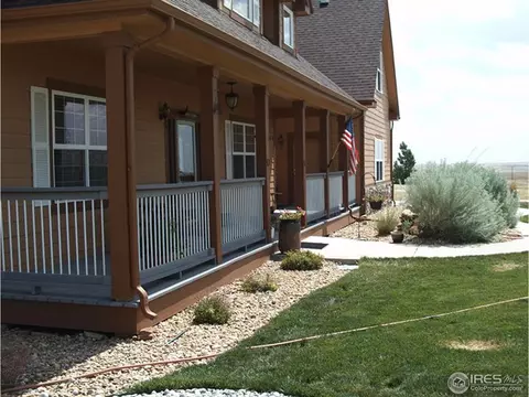 49815 Antelope Dr, Bennett, CO 80102 photo 3