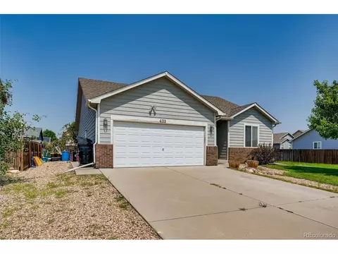 433 E 28th Street Ln, Greeley, CO 80631 photo 2