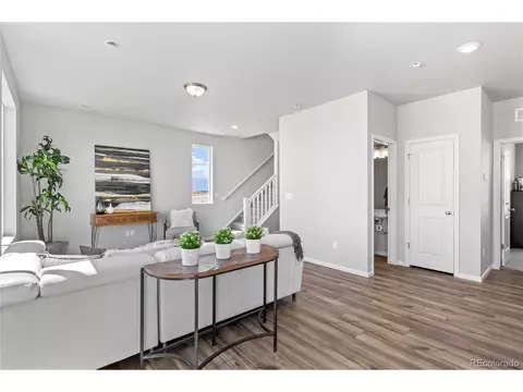 22043 E 38th Pl, Aurora, CO 80019 photo 11