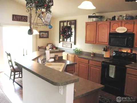 6720 Sunburst Ave, Firestone, CO 80504 photo 4