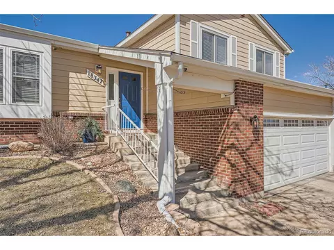 18347 E Nassau Dr, Aurora, CO 80013 photo 3