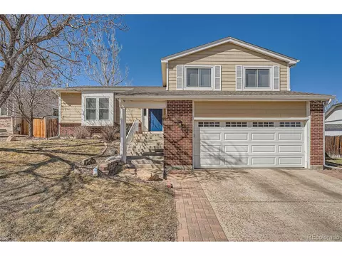 18347 E Nassau Dr, Aurora, CO 80013