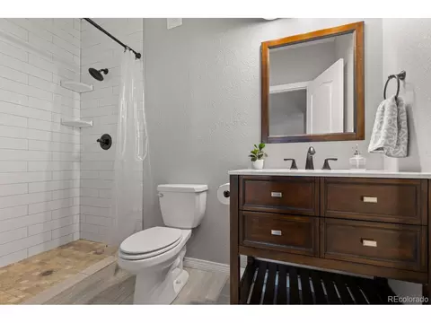 23673 Eads Dr, Aurora, CO 80016 photo 43