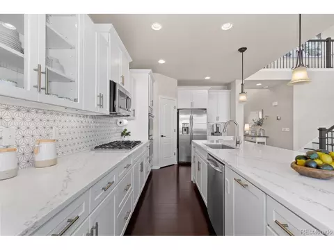 23673 Eads Dr, Aurora, CO 80016 photo 5