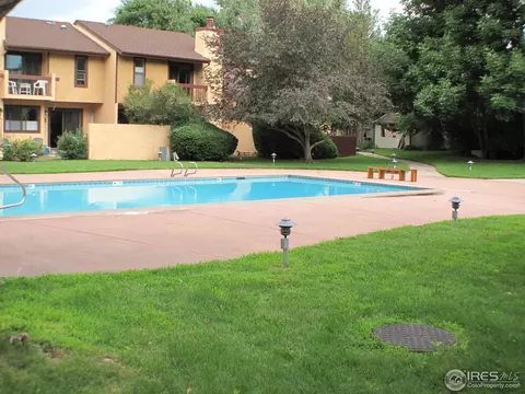 2656 Hawthorne Pl, Boulder, CO 80304 photo 3