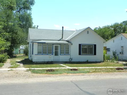 507 Douglas St, Sterling, CO 80751 photo 1