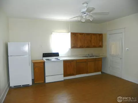 507 Douglas St, Sterling, CO 80751 photo 5