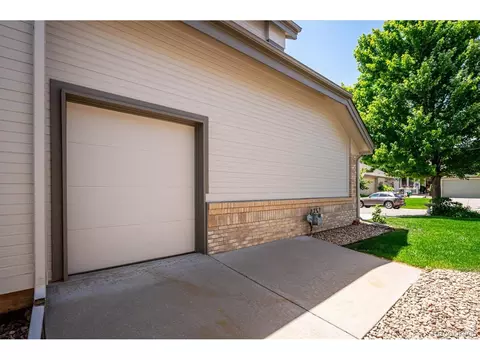15766 Double Eagle Dr, Morrison, CO 80465 photo 32