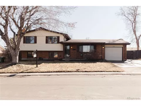 426 Starlight Rd, Thornton, CO 80260 photo 1