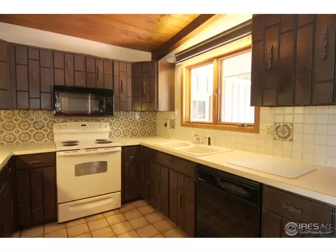 2372 Dennison Ln, Boulder, CO 80305 photo 9