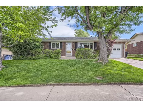 6542 E Dickenson Pl, Denver, CO 80224 photo 1