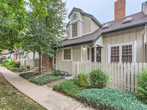 1012 S Granby Way, Aurora, CO 80012