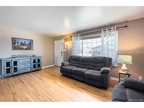 6147 Moore St, Arvada, CO 80004 photo 4