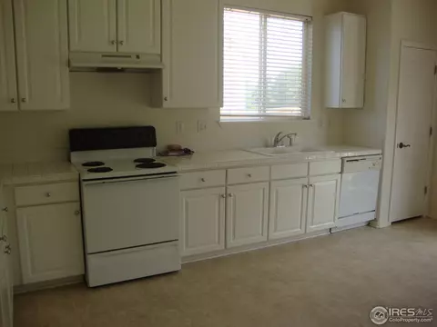 11442 Deerfield Dr, Firestone, CO 80504 photo 4