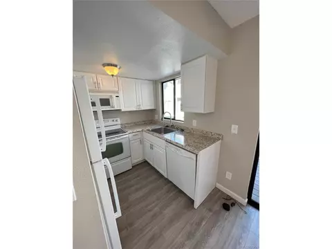 11660 E Bayaud Dr, Aurora, CO 80012 photo 3