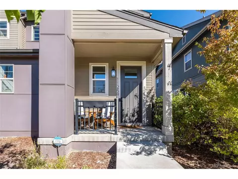 11259 E 25th Dr, Aurora, CO 80010